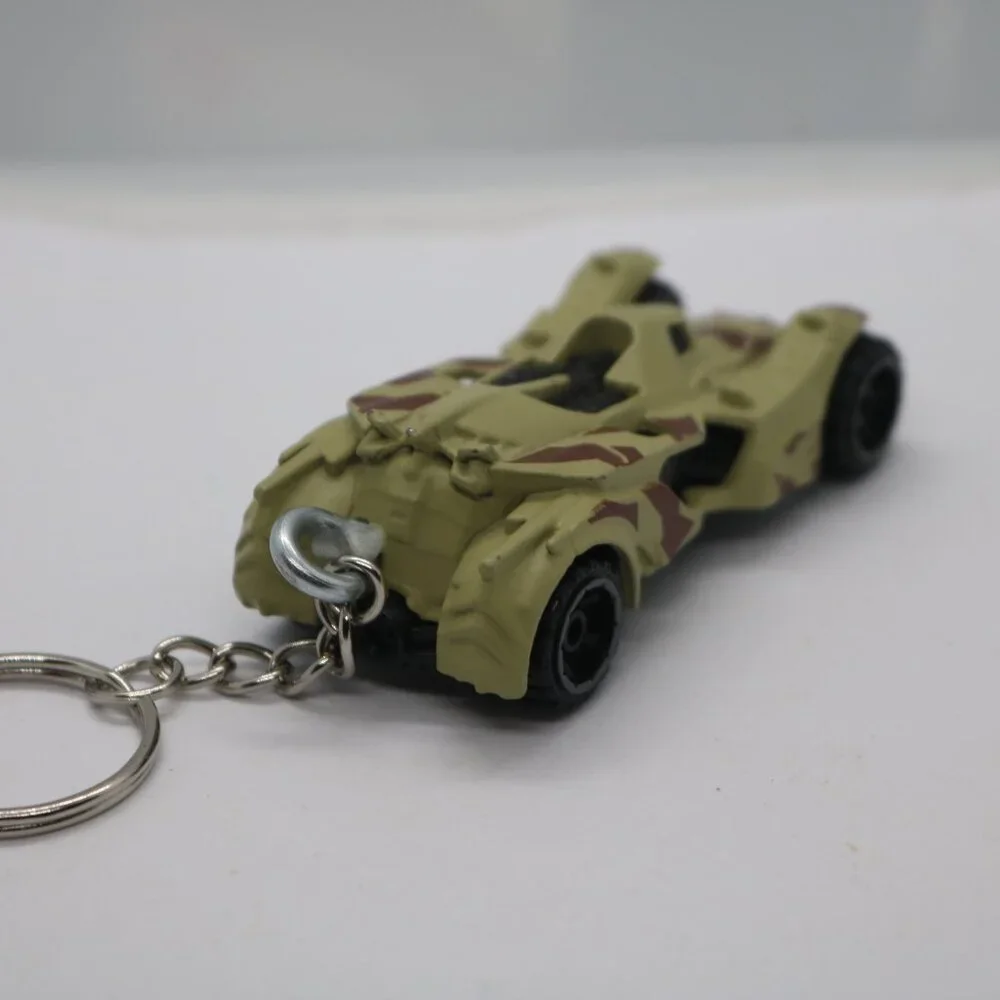 Hot Wheels 2015 Batman Batmobile Tumbler camo version 1/64 scale